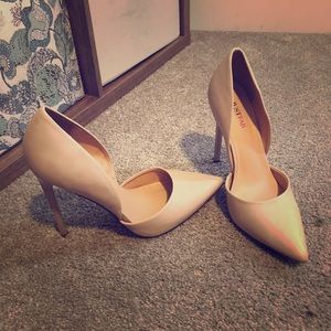 Size 9 Nude Heels